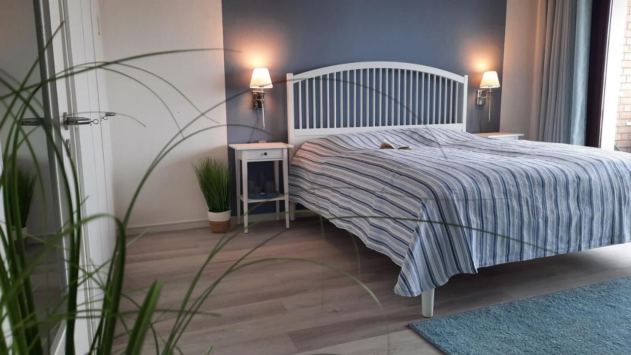 Ferienwohnung Wattkieker Busum Bagian luar foto